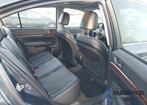 2013 Subaru Legacy 2.5I Limited z USA, uszkodzony, nr VIN 4S3BMBK64D3024557